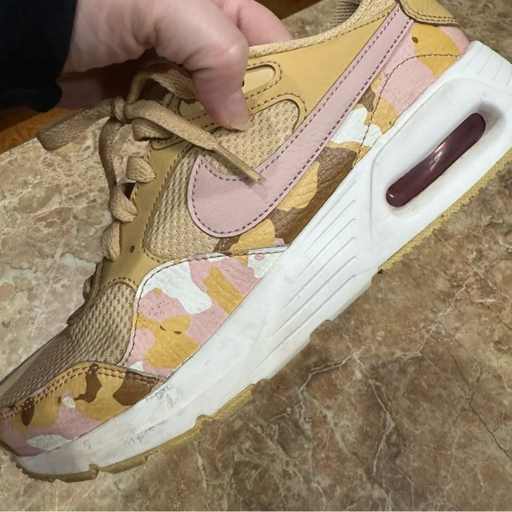 Nike Camo Air Max SC Shoes Women’s 7 Sesame Pink Camo Rare Sneakers